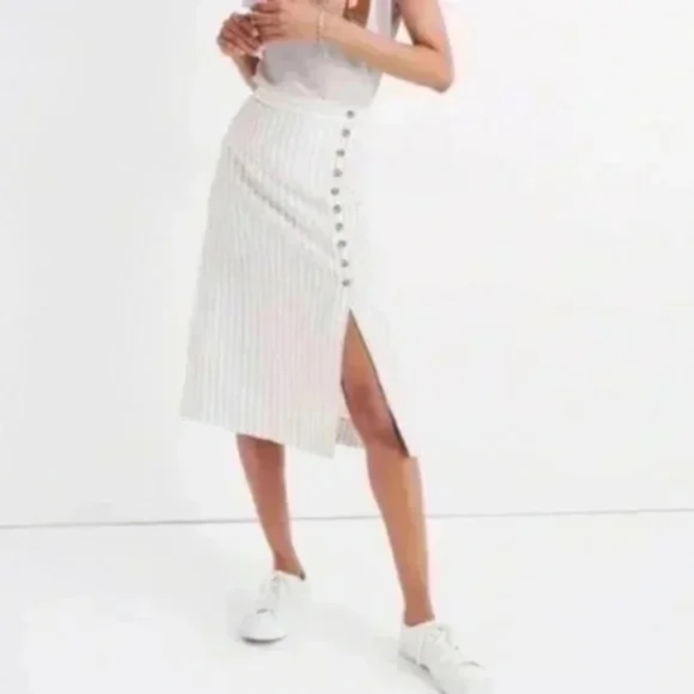 Madewell Side-Button Midi Skirt in Pinstripe size 2